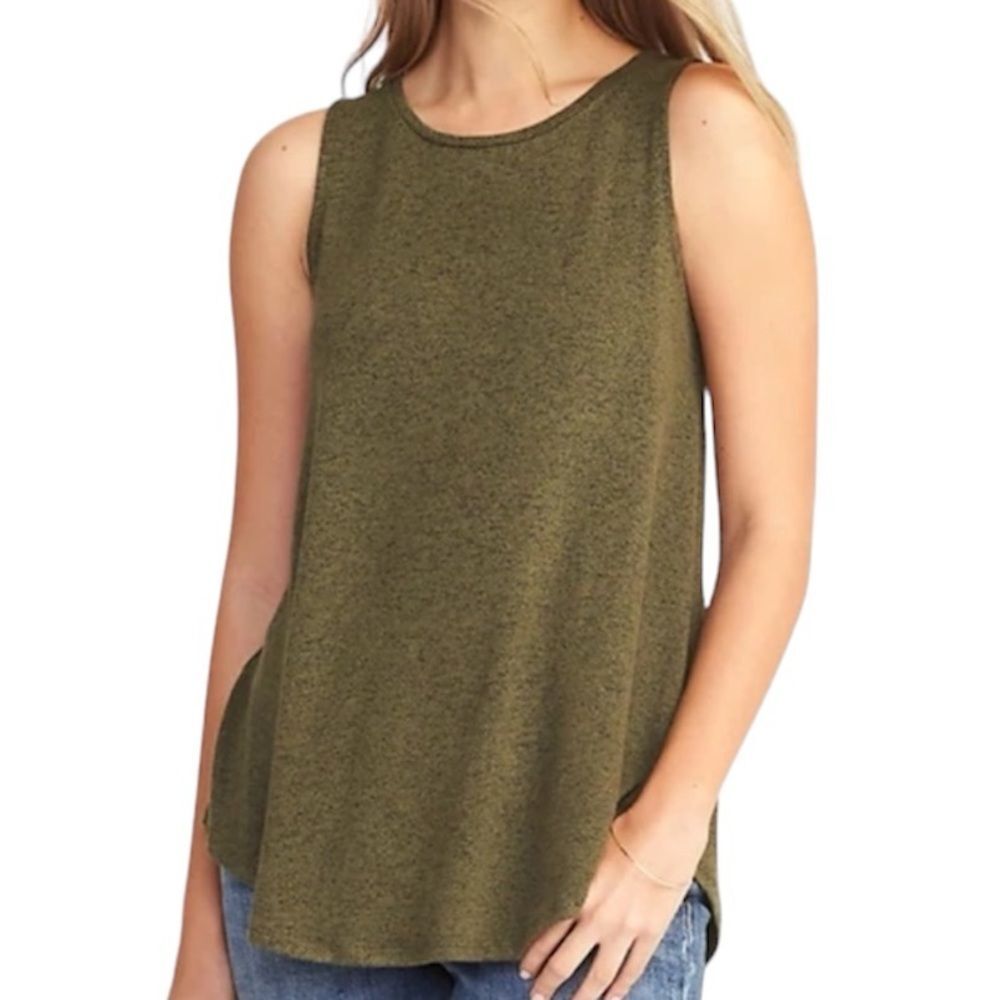 NWT Olive Green Sleeveless Top Old Navy EveryWear Layering Tank Small 4/6